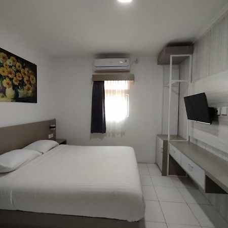 Hotel Syariah Selamat Sukabumi Esterno foto