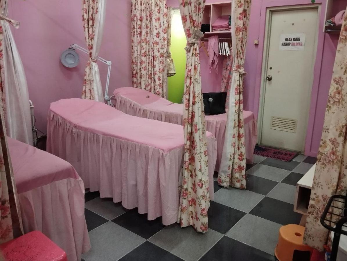 Hotel Syariah Selamat Sukabumi Esterno foto